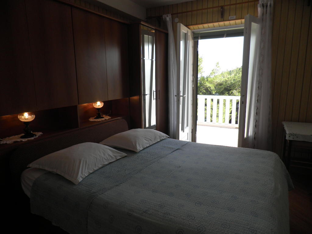 Apartments Holiday Λομπάρδα Εξωτερικό φωτογραφία